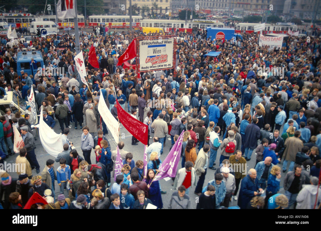 demonstrierende Menge, Österreich, Wien Stockfoto