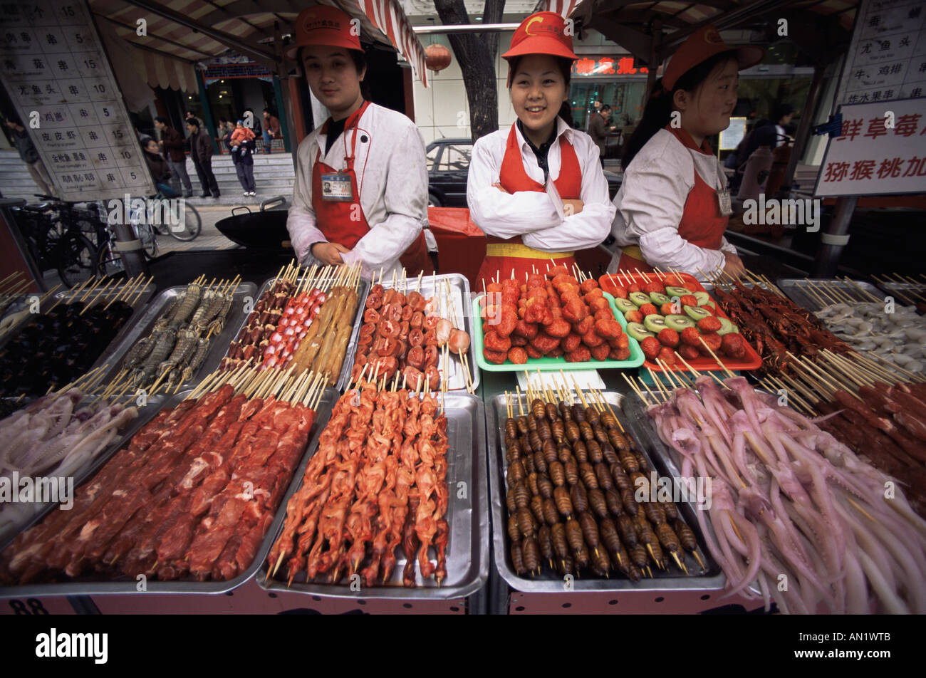 China, Peking, Donghuamen Night Food Market Stockfoto