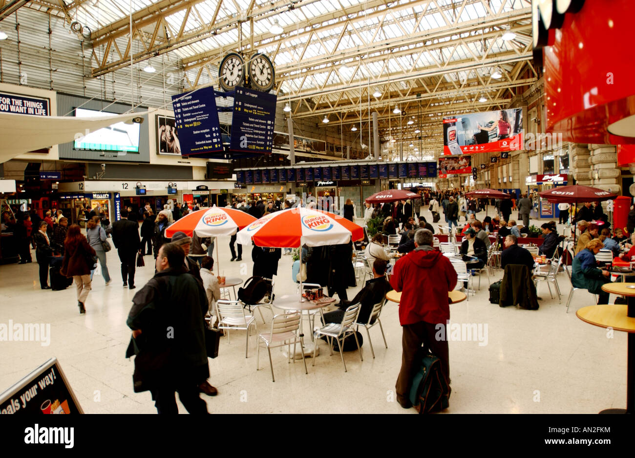 Waterloo Station Interior Stockfoto