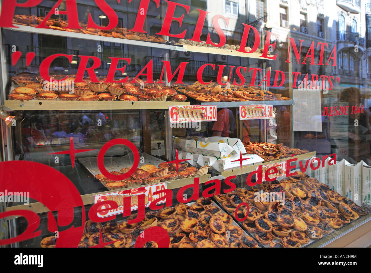 Portugal, Lissabon, Rua Augusta, Pasteis Shop Stockfoto