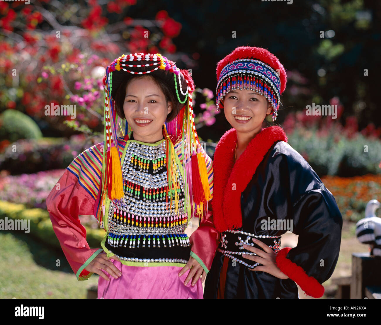 Hill Tribe Menschen / Lisu & Mong Stamm Frauen, Chiang Mai, Goldenes Dreieck, Thailand Stockfoto