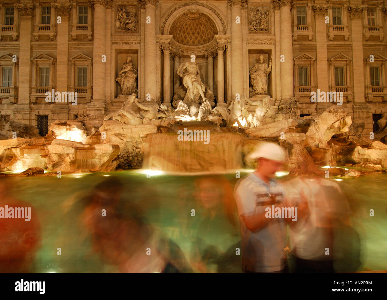 Die Fontana Di Trevi in Rom Stockfoto