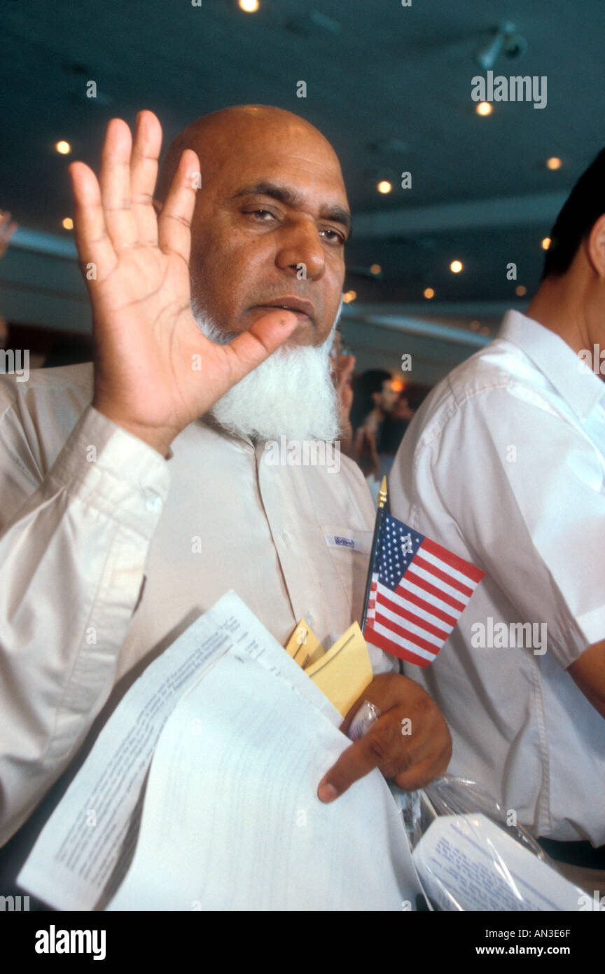 Detroit Michigan ist 4. Juli 2000 ein Einwanderer als neue U S Staatsbürger vereidigt Stockfoto