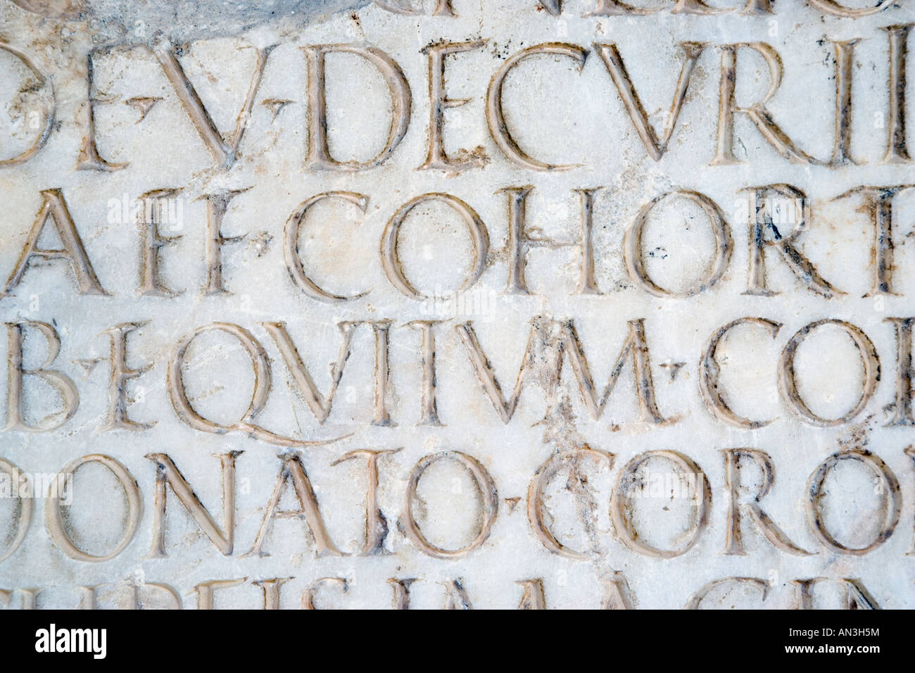 Granada Granada Provinz Spanien ersten Jahrhundert n. Chr. römische Inschrift im Museo Arqueologico y Etnologico Stockfoto