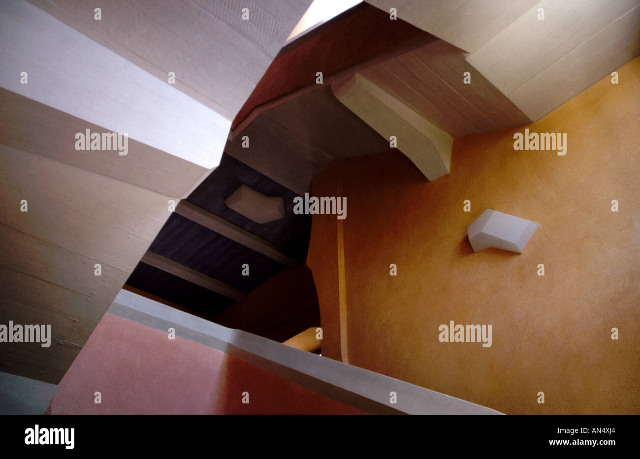 Lackierte Treppe im Goetheanum Gebäude Stockfoto