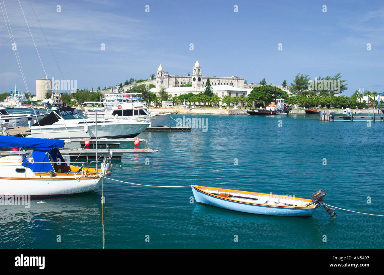 Marina und Hafen an der Naval Dockyards in Bermuda Stockfoto