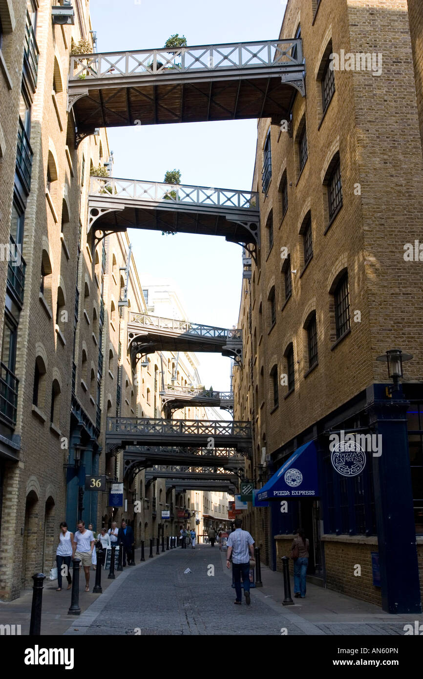 Butlers Wharf Geschäfte & Apartments Southwark in London Stockfoto