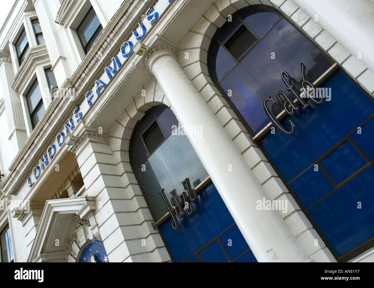 Londons berühmte Jazzclub The Jazz Cafe Camden Parkway Camden Town North London NW1 UK Großbritannien England Europa EU Stockfoto