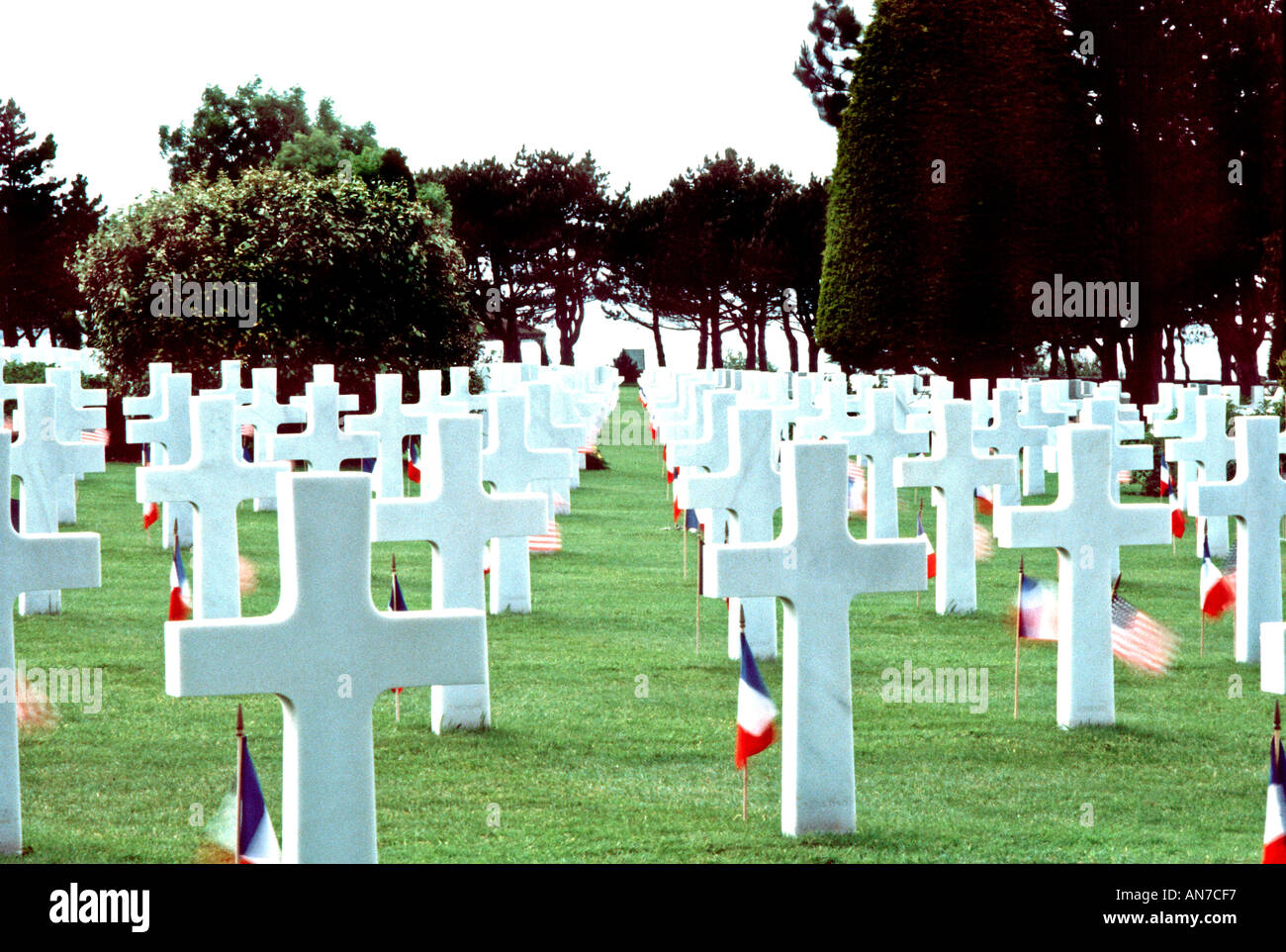 Colleville-sur-Mer, Normandie FRANKREICH Landschaft „Colleville sur Mer“ „Omaha Beach“ amerikanischer Militärfriedhof „2. Weltkrieg » Memorial Graveyards“ Stockfoto
