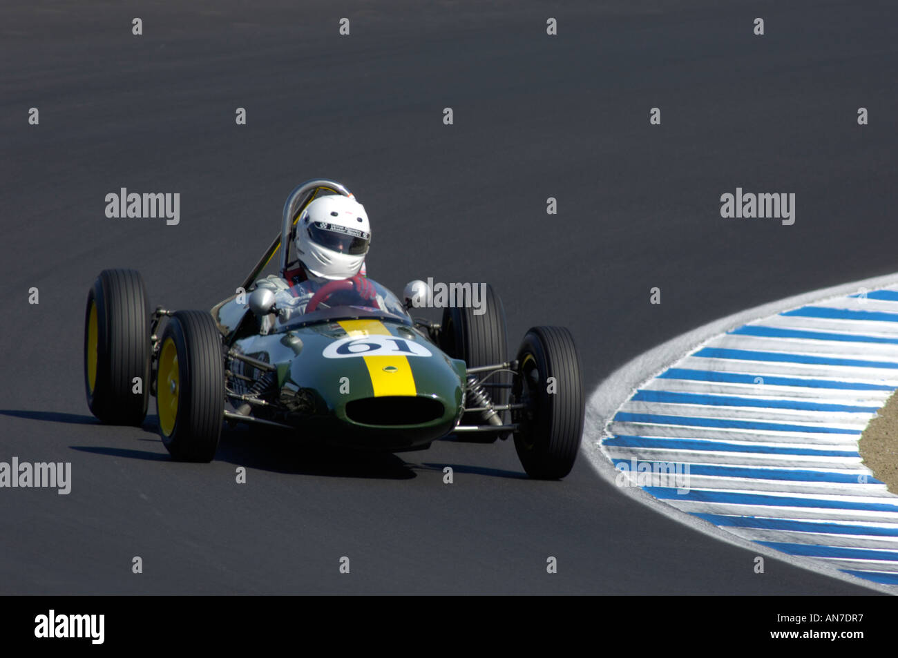 Ned Spieker Rennen seinen 1962 Lotus 22 Formel Junior bei den 33. Monterey historischen Automobil-Rennen in Laguna Seca 2006 Stockfoto