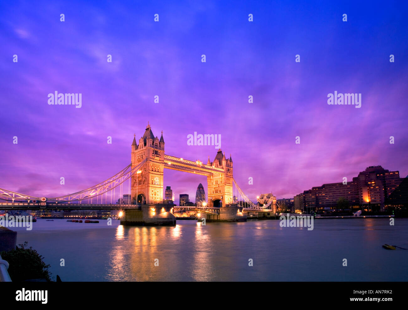 Tower Bridge und London River Thames Stockfoto