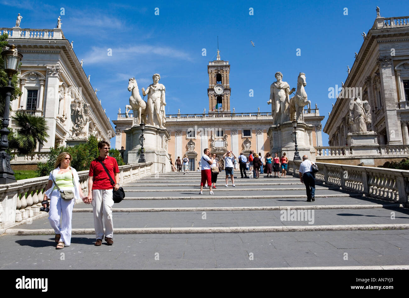 Statuen von Castor und Pollux am Eingang zum Kapitol Rom Italien