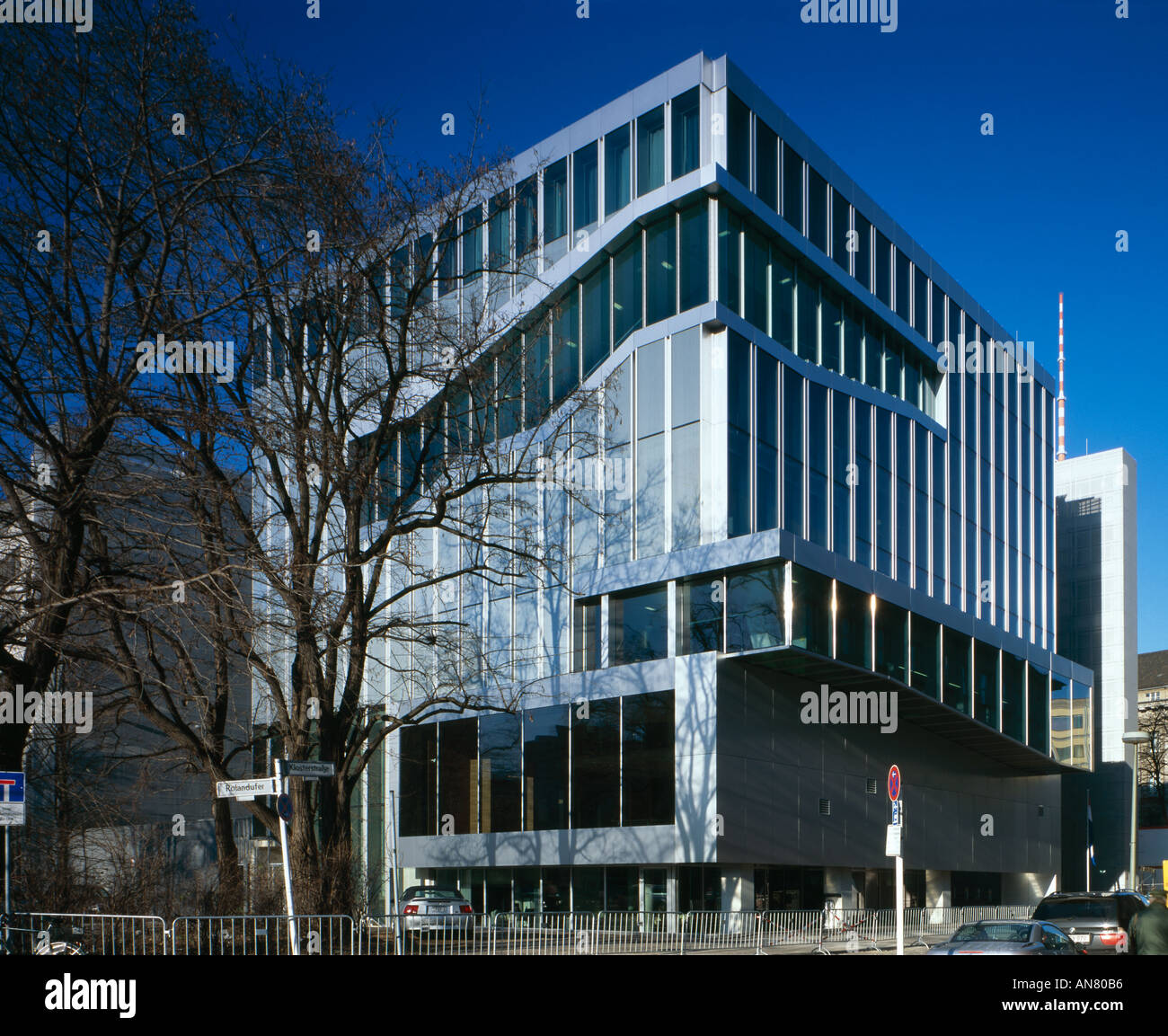 Niederländische Botschaft, Berlin. Von außen. Architekt: Rem Koolhaas OMA Stockfoto