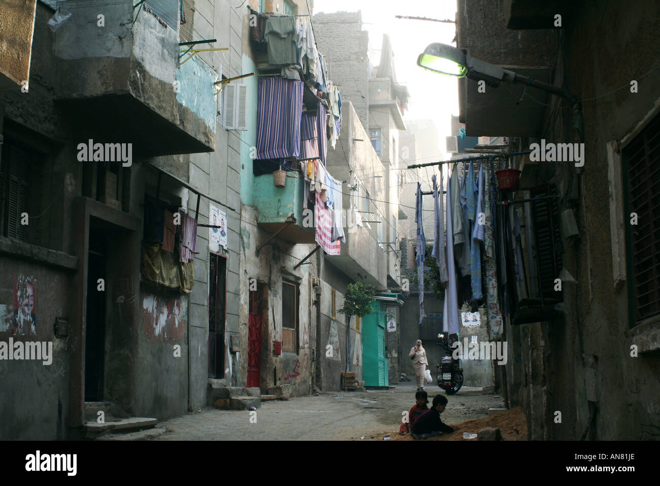 Szene auf einer Straße in einer armen Gegend von Kairo, Ägypten, Kairo Stockfoto