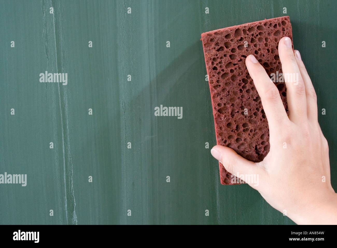 Blackboard Wiping Stockfotos Blackboard Wiping Bilder Alamy