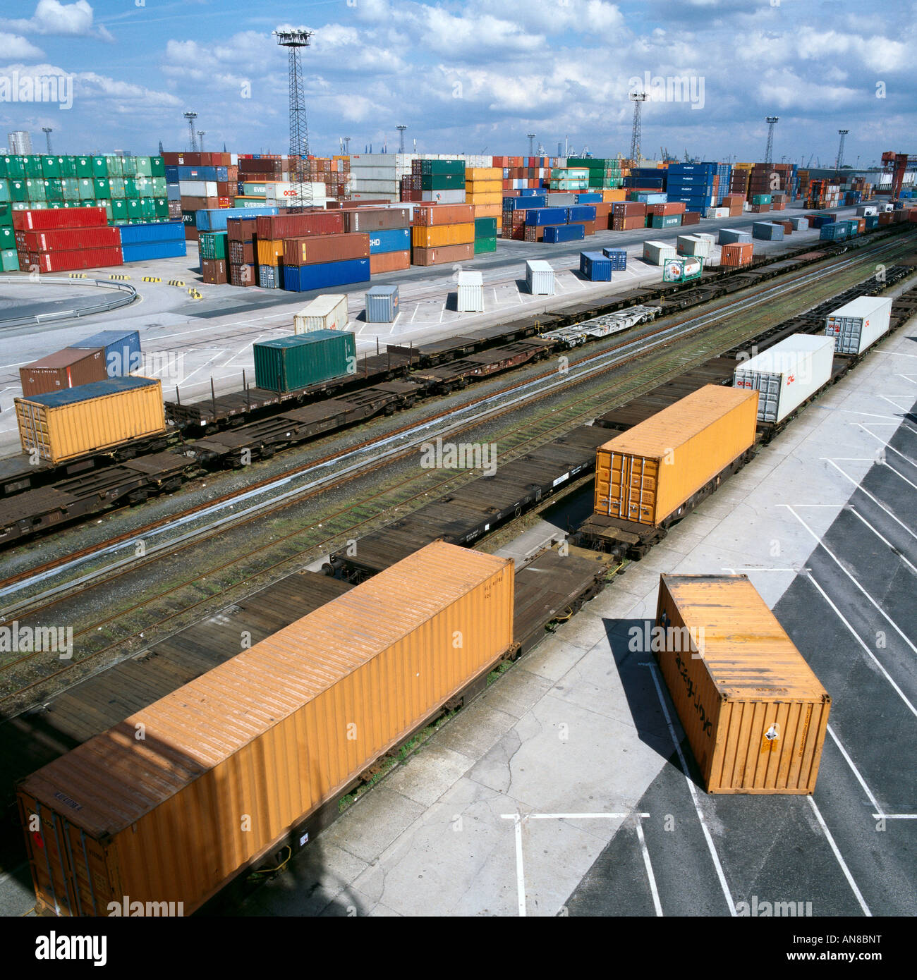 Containerhafen Stockfoto