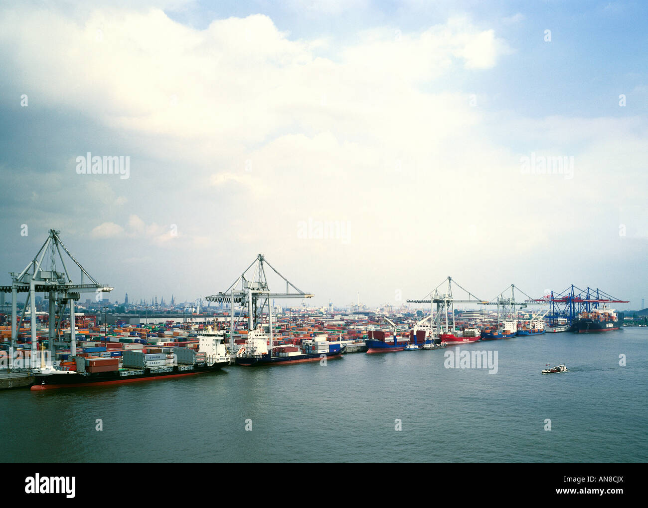Containerhafen Stockfoto