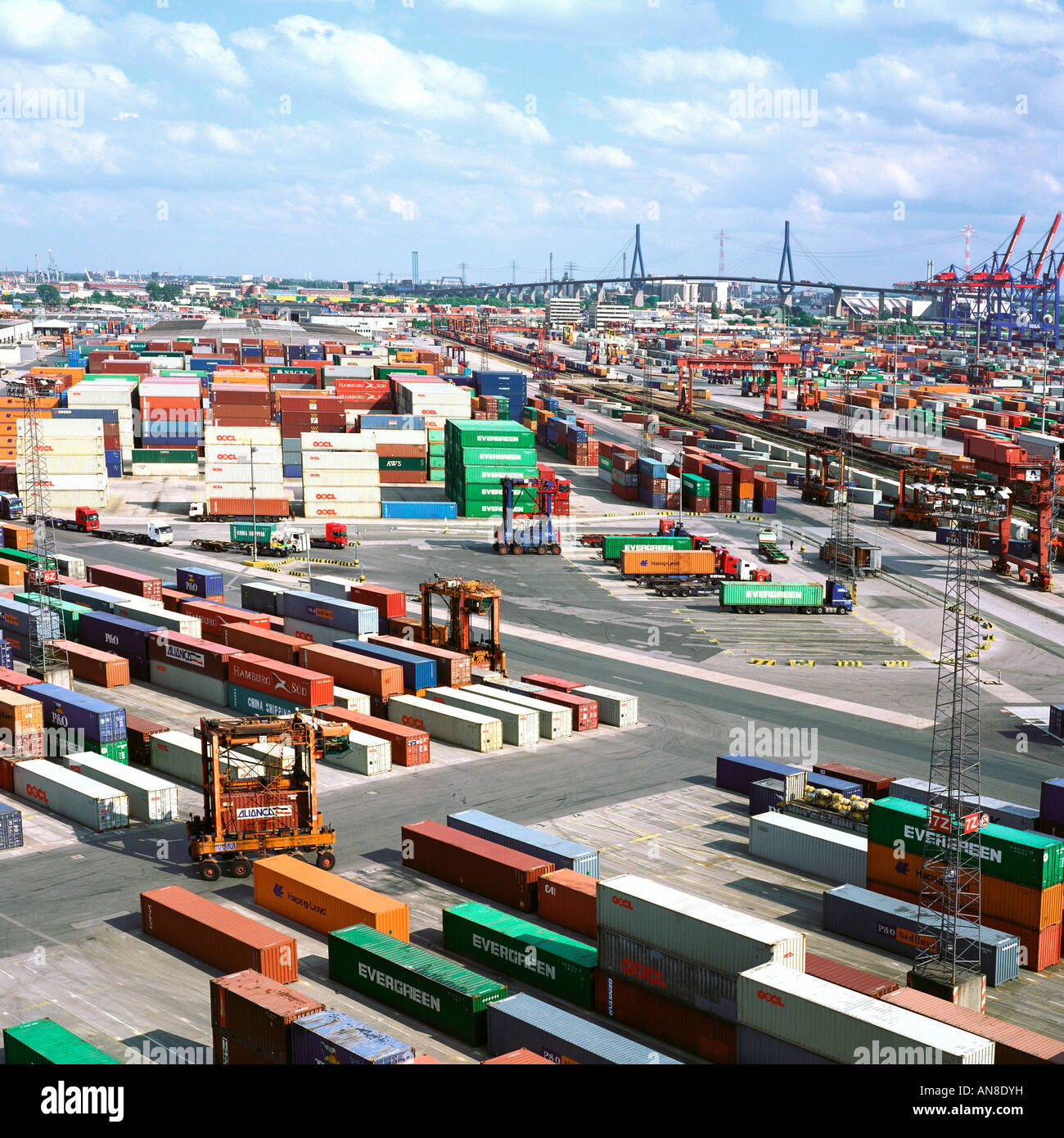 Containerhafen Stockfoto