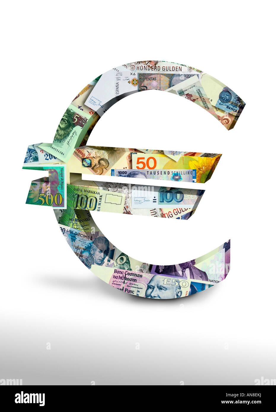 Eurosign 3D gebaut von alten europäischen Banknoten Stockfoto