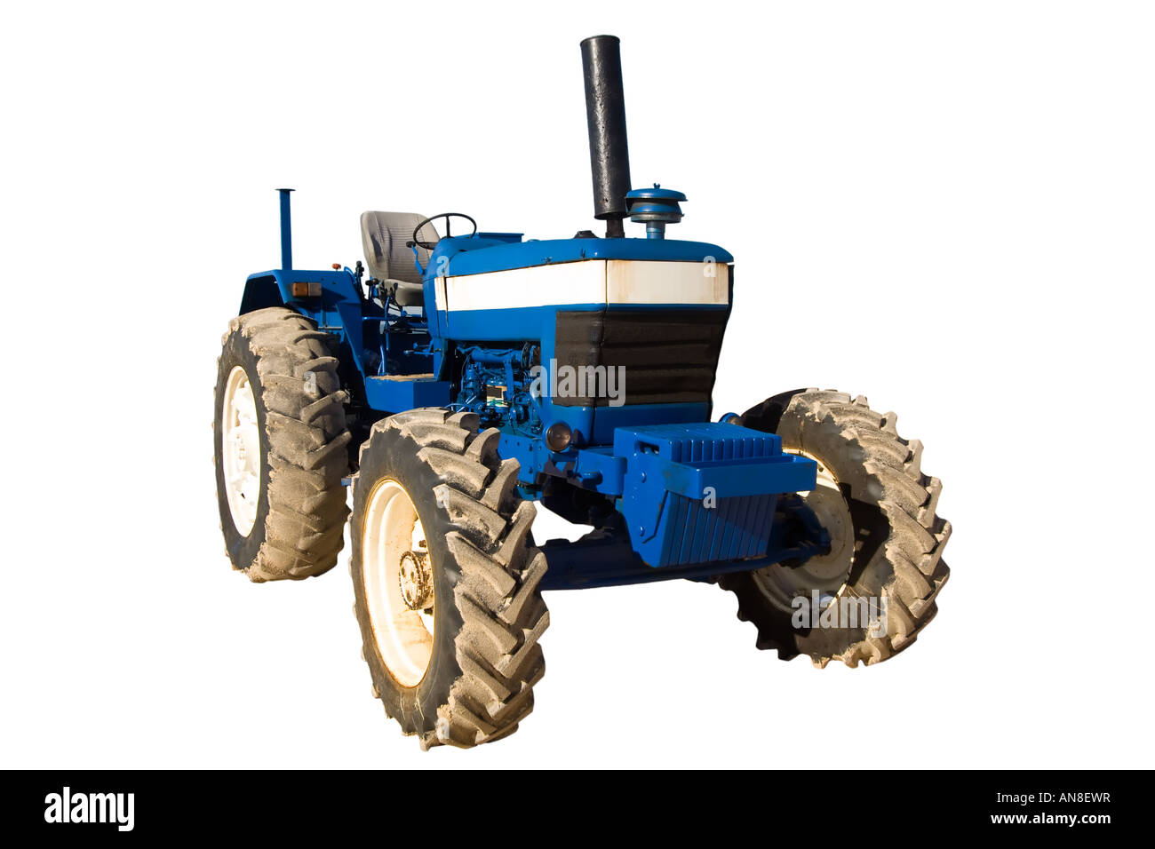 Alten Traktor isoliert auf weißem Hintergrund Stockfoto