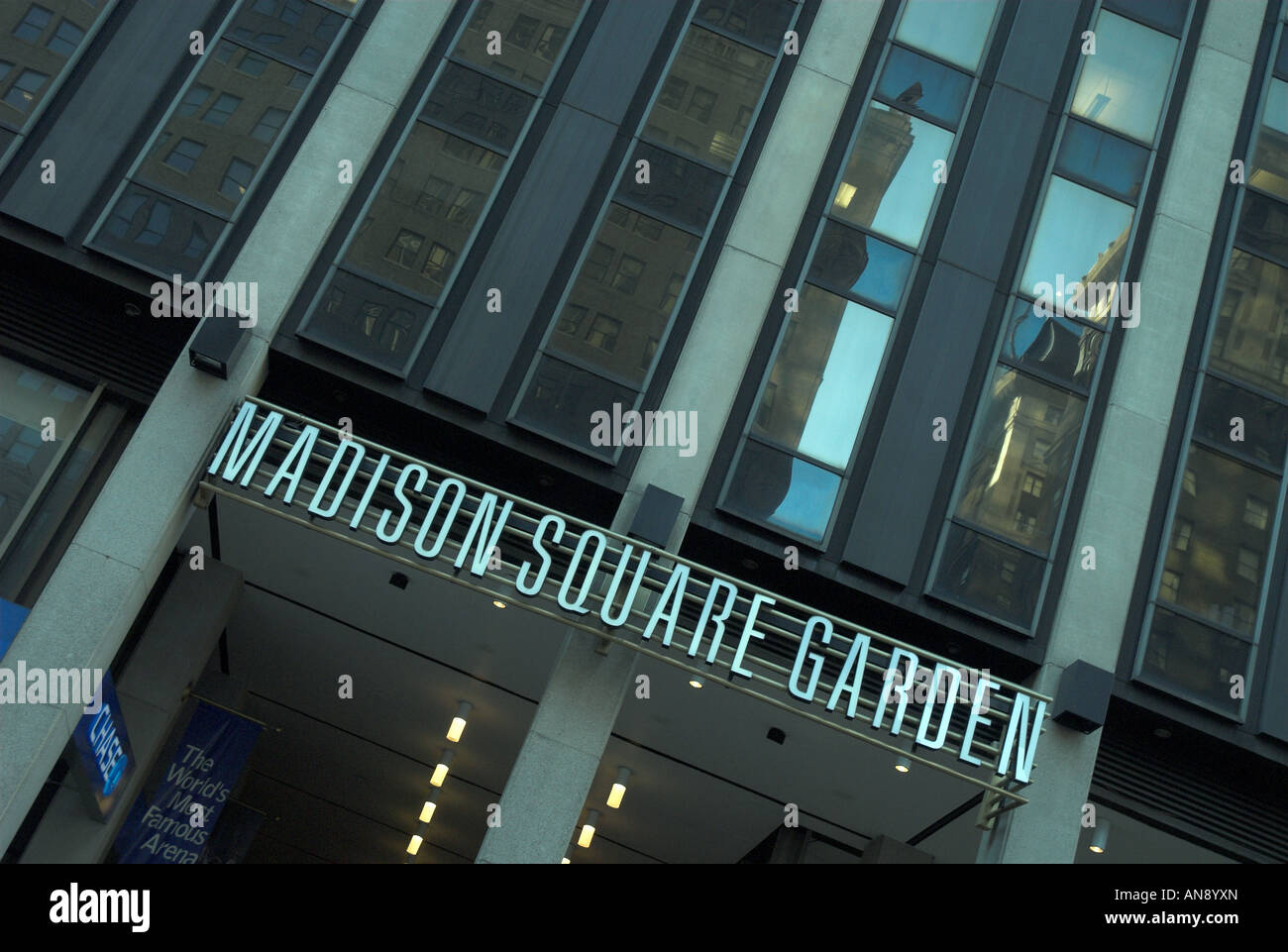 Außenansicht des Eingangs zum Madison Square Garden, New York City, USA Stockfoto