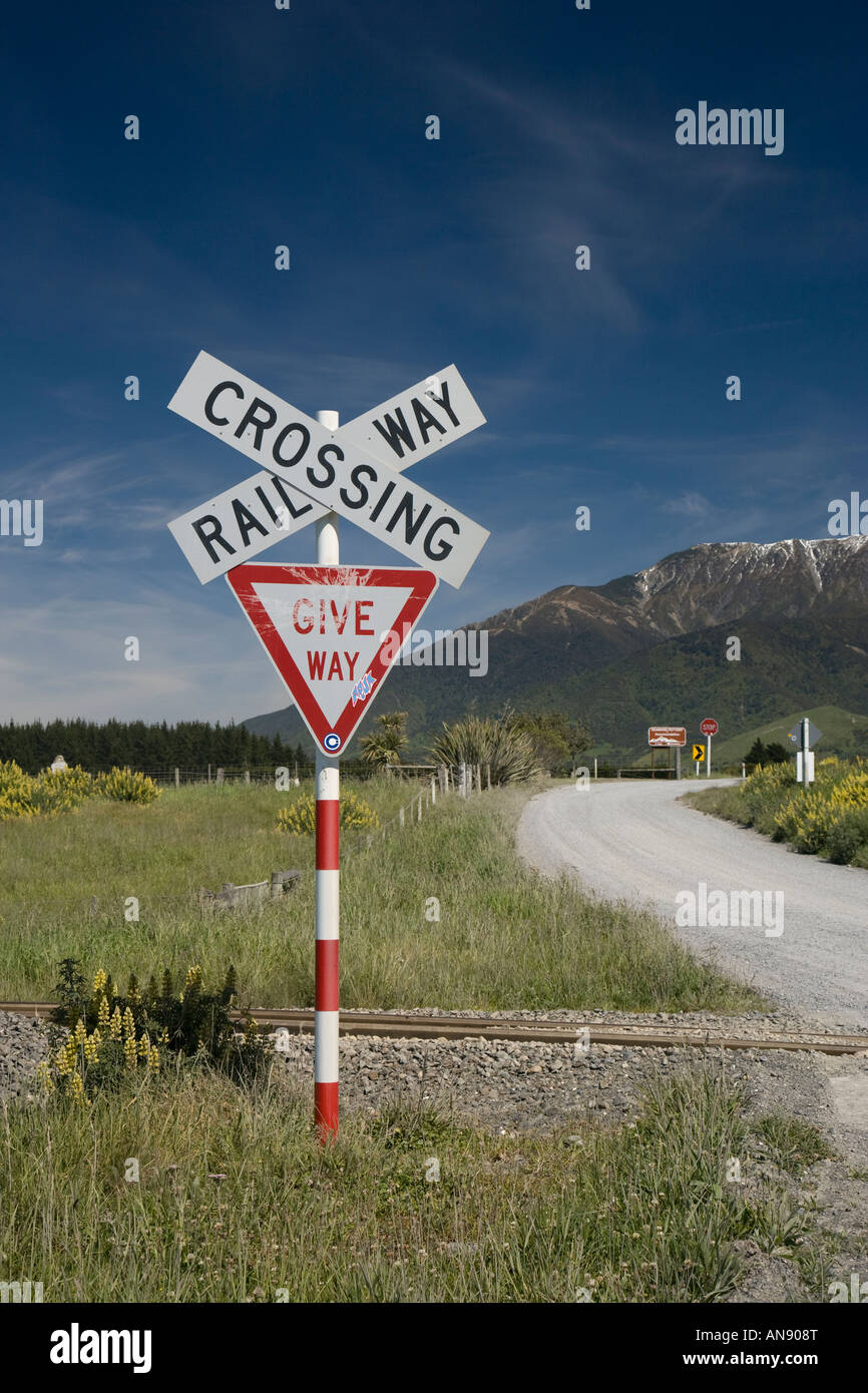 Ein Bahnübergang in Kaikoura, Neuseeland Stockfoto