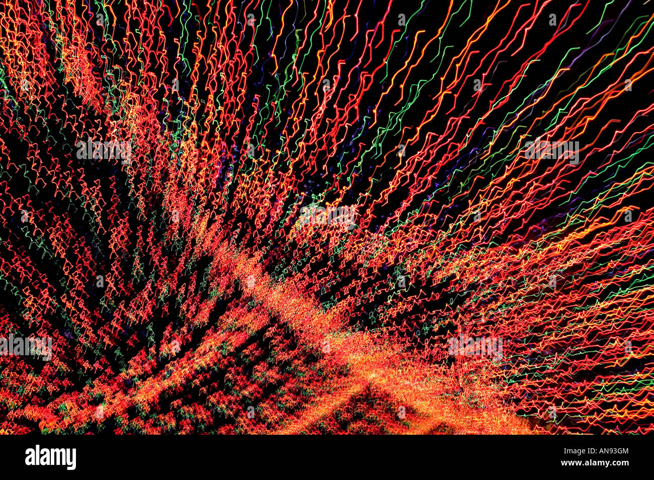 Welle der Lichter in Unschärfe, Bewegung. Stockfoto