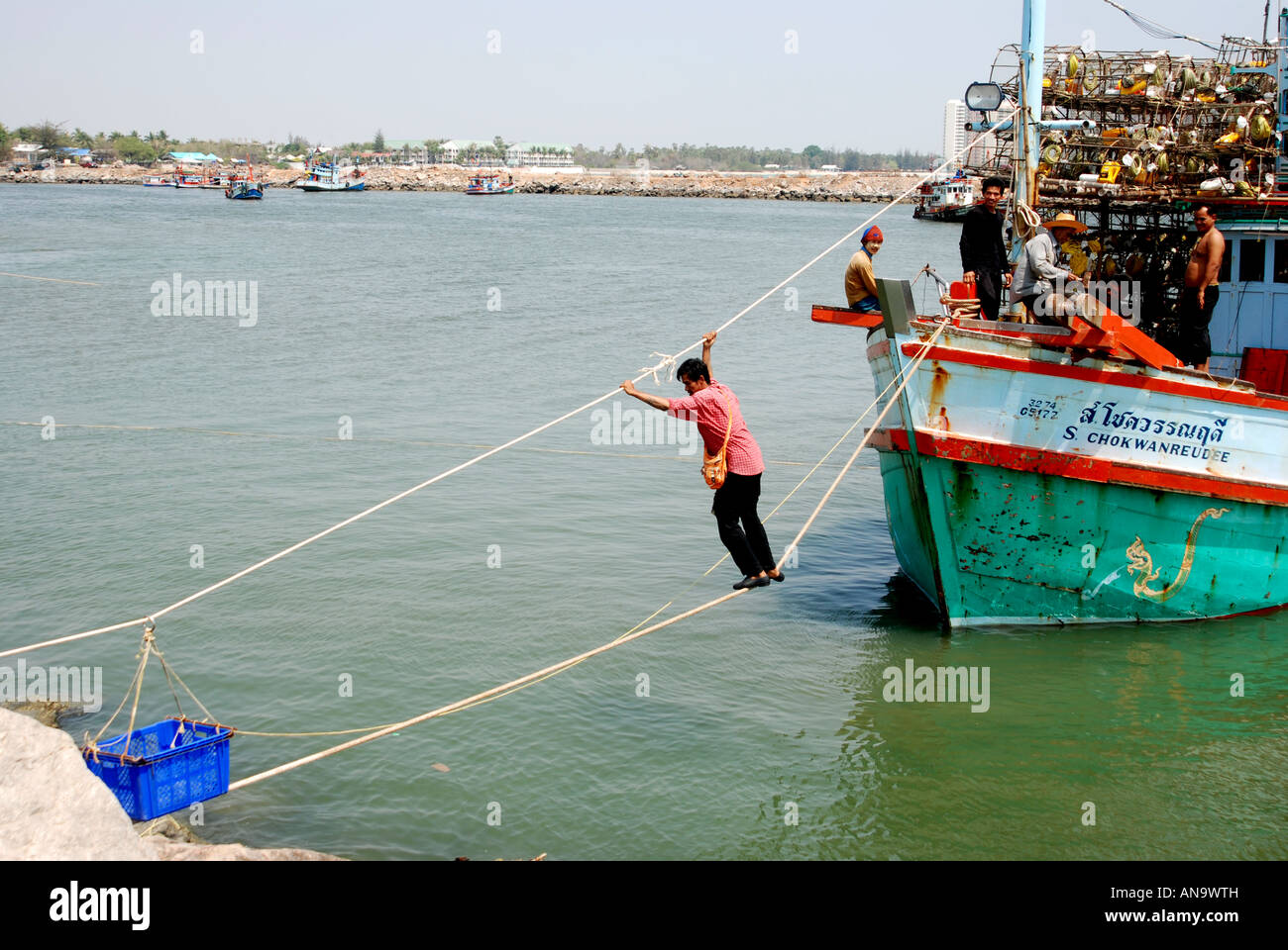 Cha Am Fishing Boats port Thailand Krabbe Hummer Garnelen Stockfoto