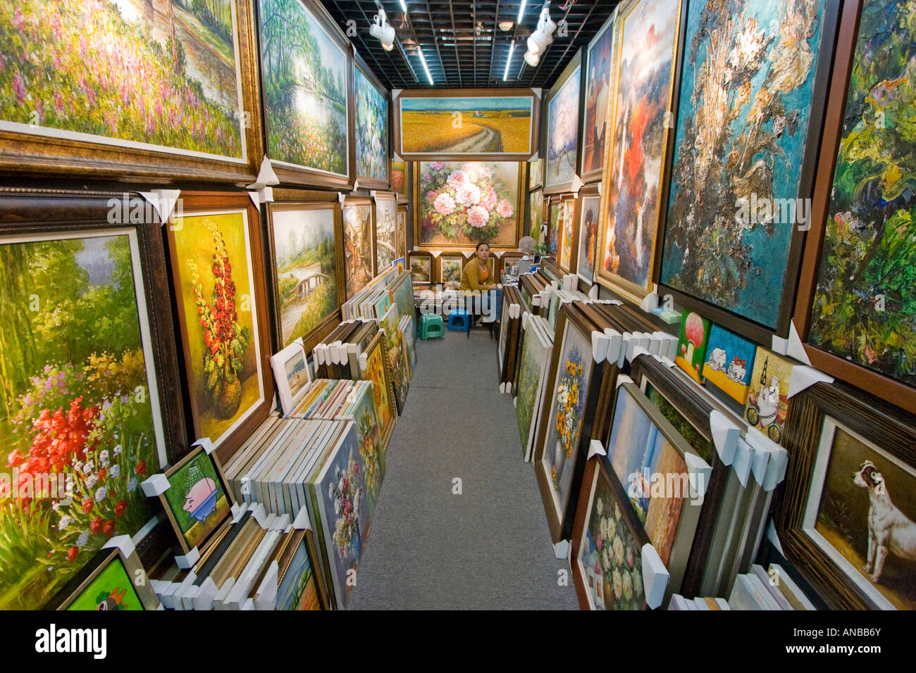 Ölgemälde auf eine Kunstgalerie Da Fen Malerei Dorf Shenzhen China Stockfoto