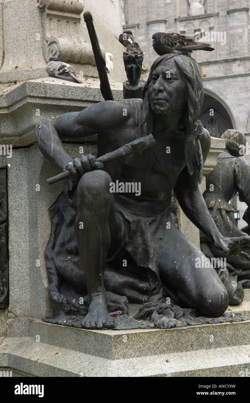 Statue von einer Iriquois mutig in den Ort d Armes Montreal Kanada Stockfoto