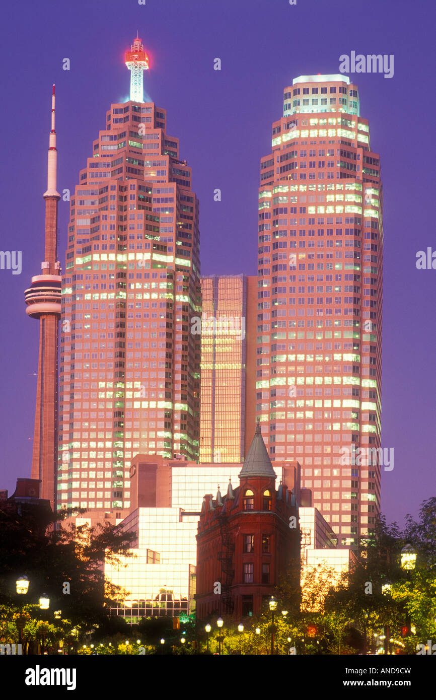 Kanada Ontario Toronto Finanzplatz mit historischen Gooderham Würze Gebäude Stockfoto