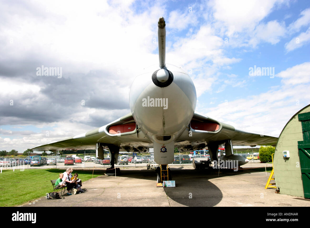 Vorderansicht des AVROE Vulcan Bomber B-2-XM594, Newark Air Museum Stockfoto
