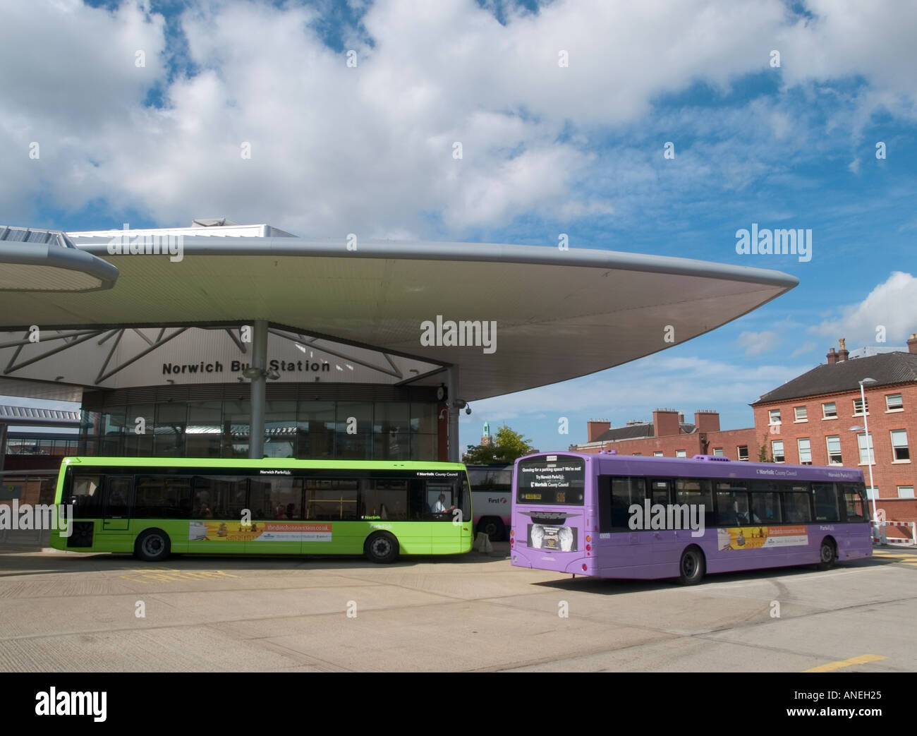 NEUE BUS BAHNHOF SURREY STRAßE NORWICH NORFOLK EAST ANGLIA ENGLAND UK Stockfoto