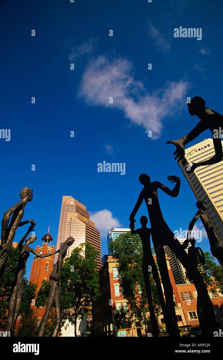 Die Familie des Mannes, Skulptur von Mario Armengol, Calgary, Alberta, Kanada. Stockfoto