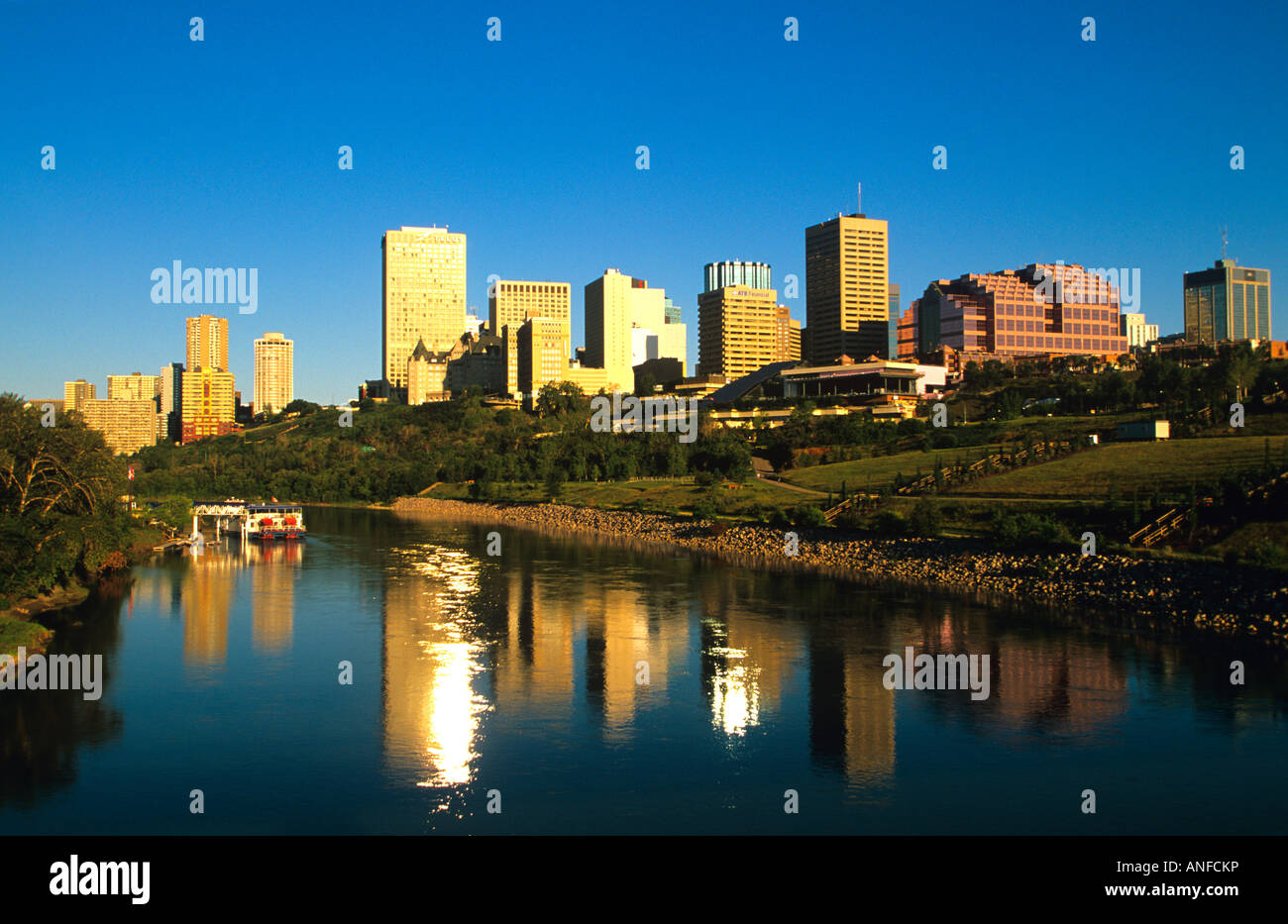 Capital City Recreation Park auf dem North Saskatchewan River, Edmonton, Alberta, Kanada Stockfoto