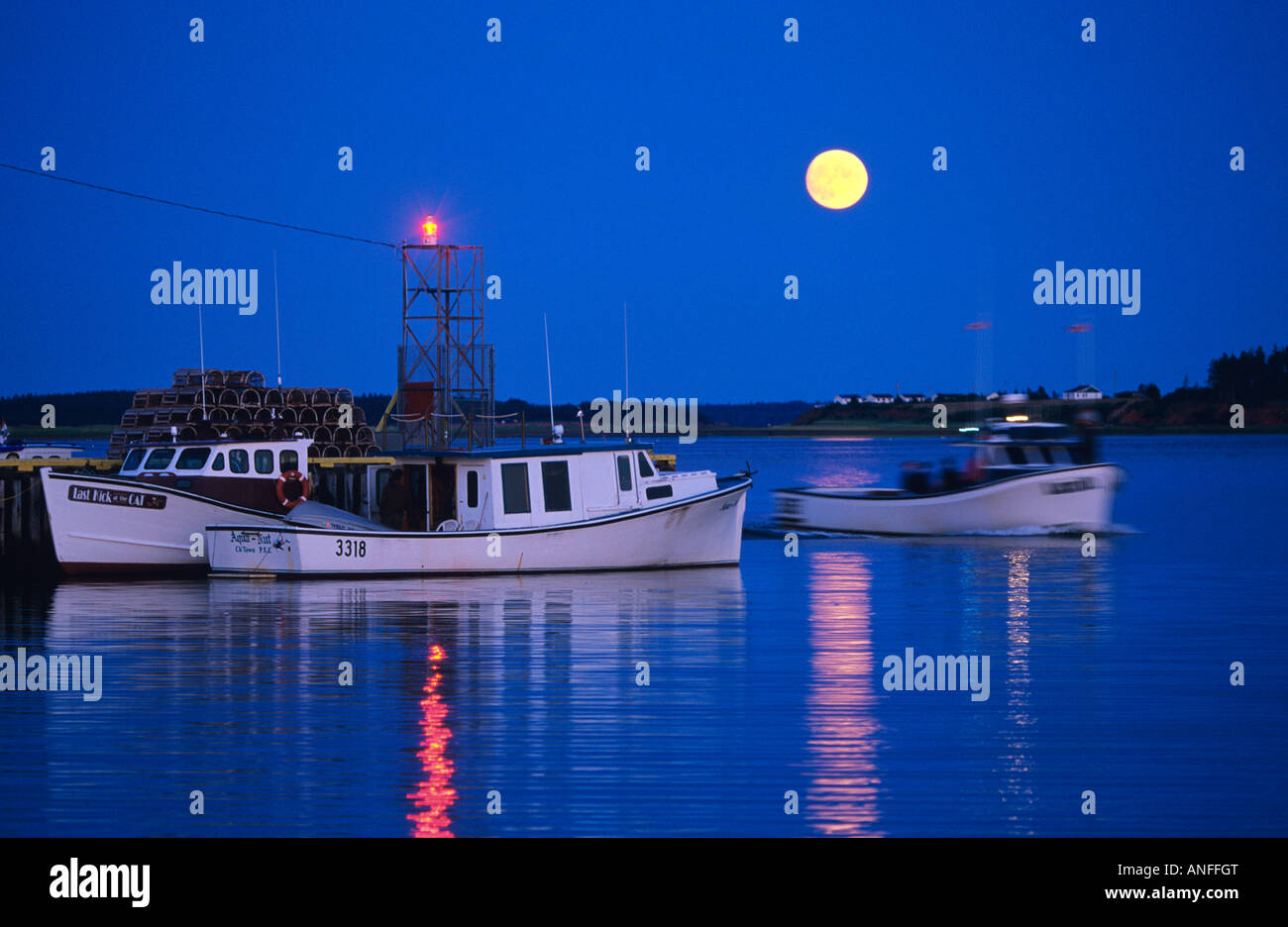 Vollmond über North Rustico Harbour, Prince Edward Island, Canada Stockfoto