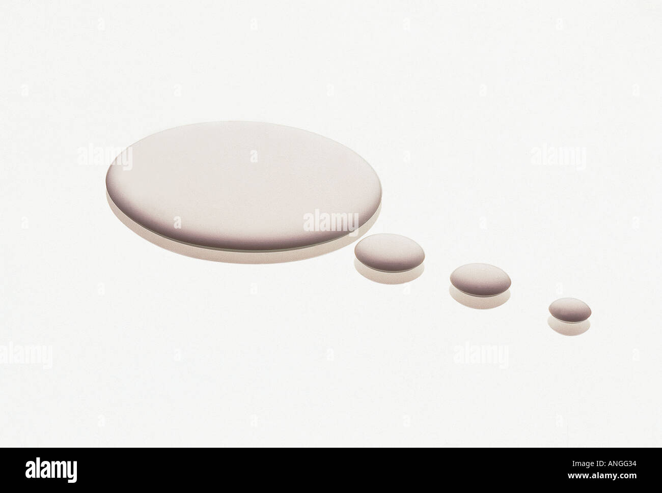 Sprechblasen auf weißen reflektierenden Hintergrund Stockfoto