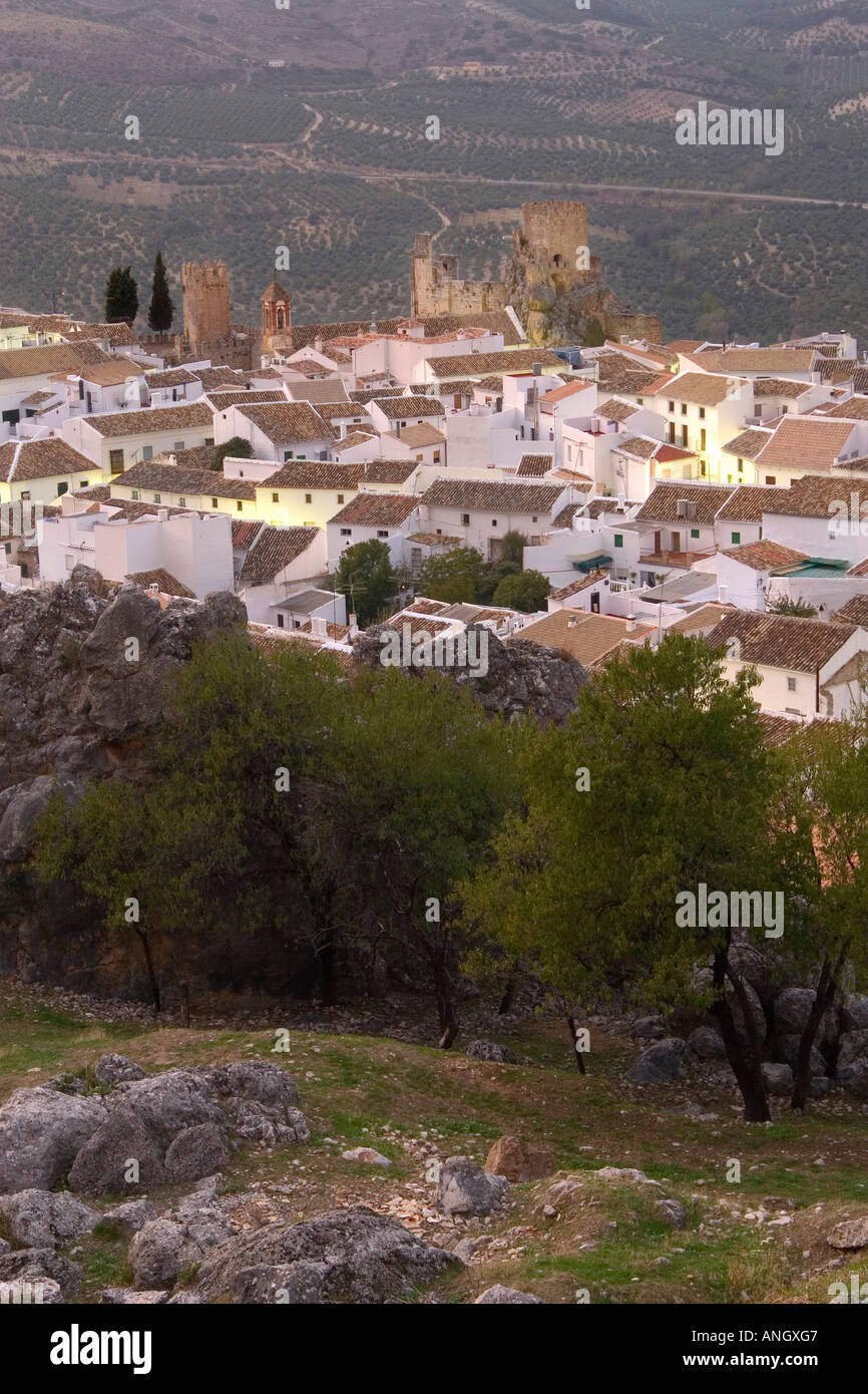 Zuheros Dorf, Provinz Córdoba, Andalusien, Spanien Stockfoto