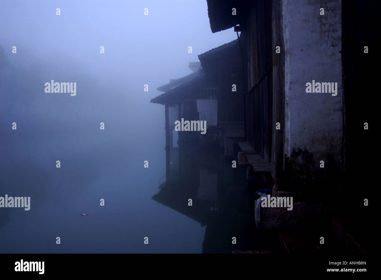 Dies ist chinesische berühmte Altstadt Wuzhen Morgen mal Stockfoto