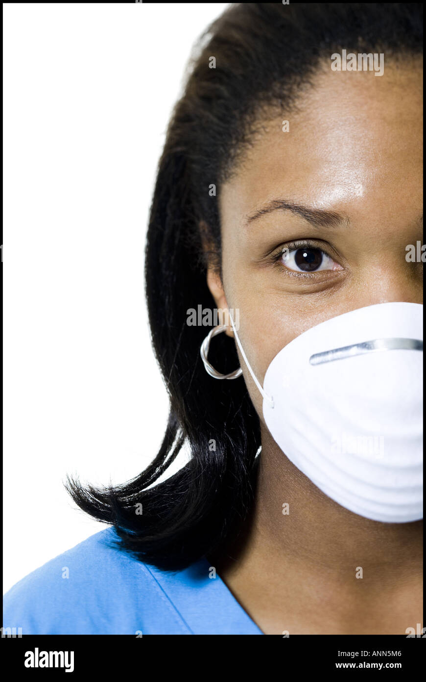Nahaufnahme von einer Krankenschwester einen Mundschutz tragen Stockfoto