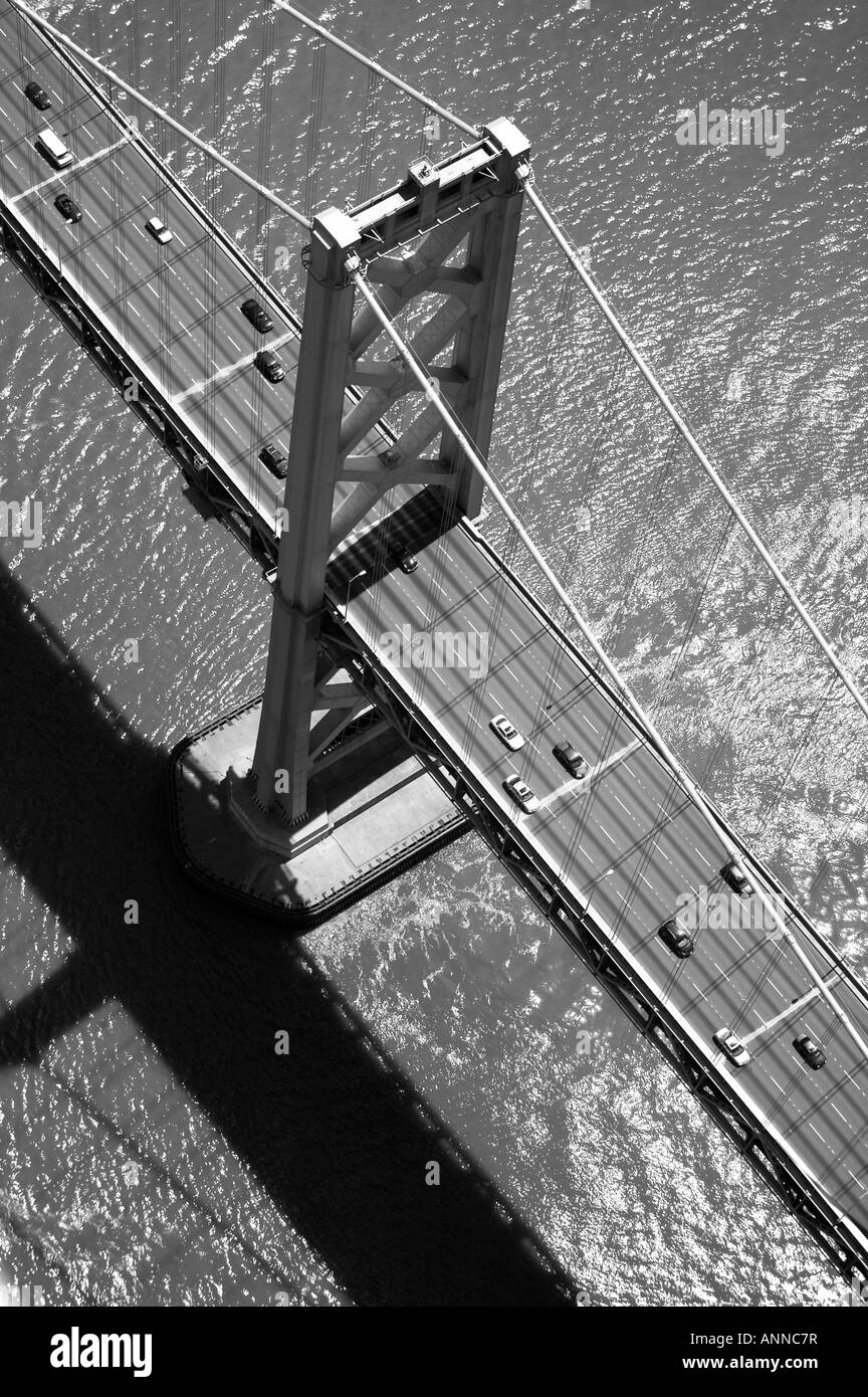 Luftaufnahmen über San Francisco Oakland Bay Bridge Aussetzung west span Stockfoto