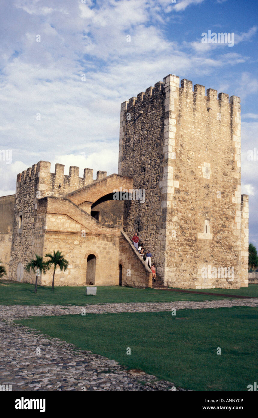 Torre de Homenaje Turm im Ozama Festung oder Fortaleza de Santo Domingo, alte Santo Domingo, Dominikanische Republik Stockfoto