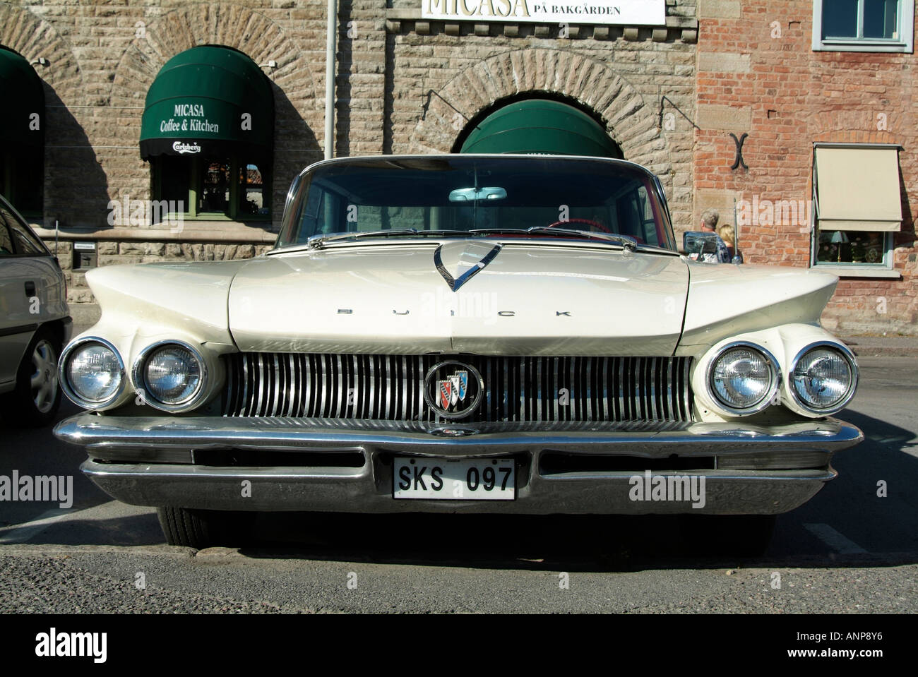 1959, Buick, LaSalle, klassische, amerikanische, ausgefallene, flash, schrill, Styling, Stil, Auto, Flossen, Chrom Stockfoto
