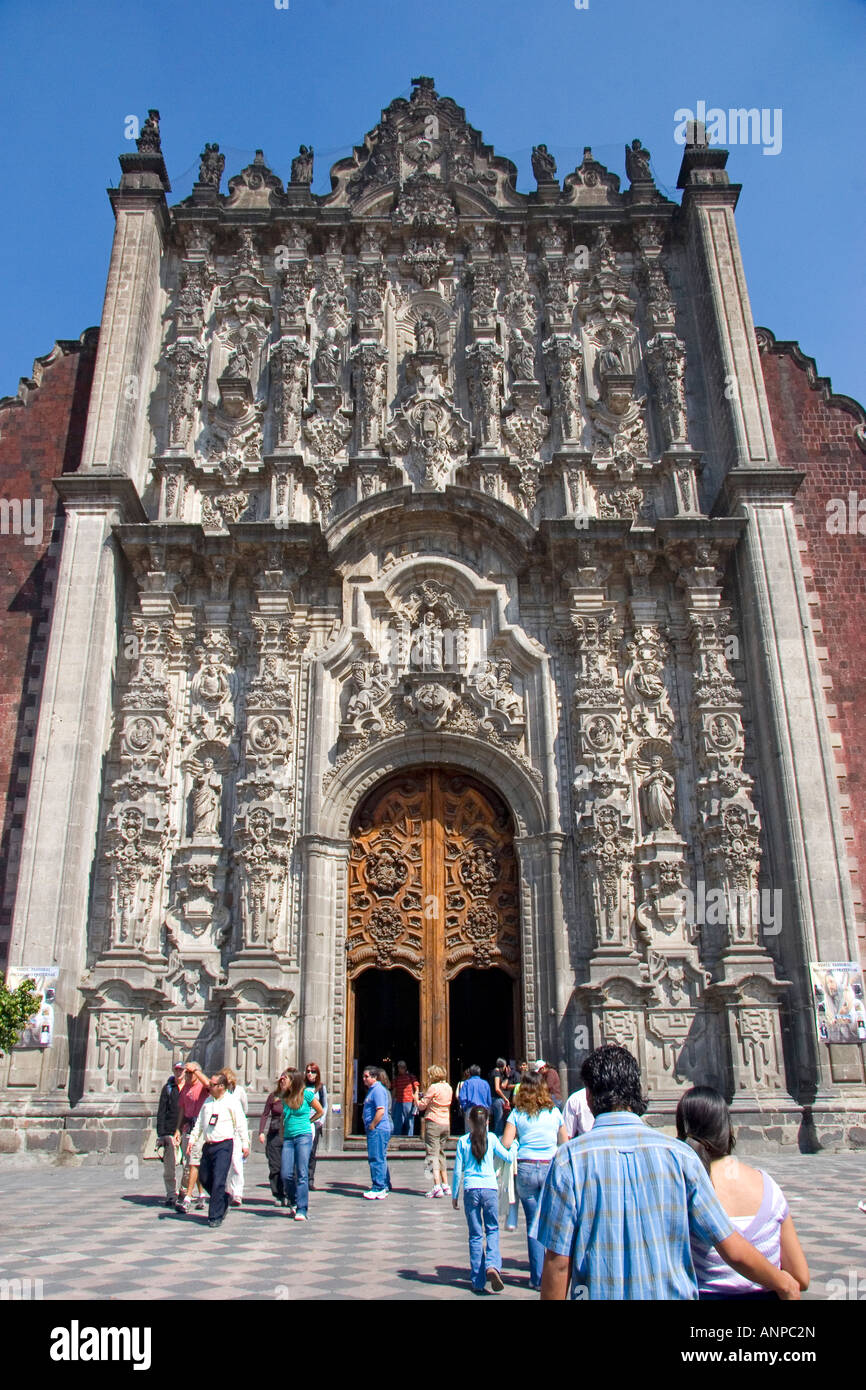 Außen die Catedral Metropolitana befindet sich auf dem Zocalo in Mexiko-Stadt Mexiko Stockfoto