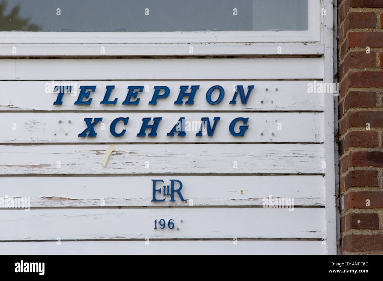 Telefonzentrale Zeichen mit fehlenden Buchstaben Stockfoto