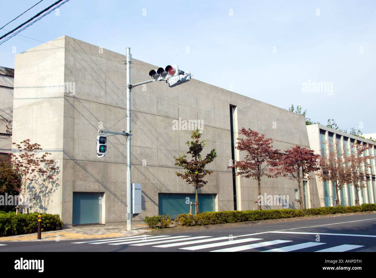Fassade des neuen Tokyo Kunstmuseum in Tokio entworfen von Tadao Ando, Tokyo, Japan Stockfoto