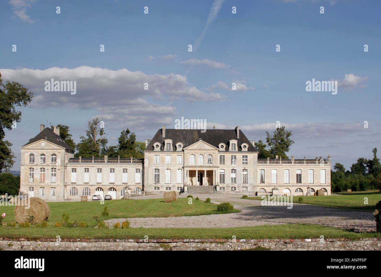 Chateau de Versainville im Dorf Versainville in der Nähe von Falaise in