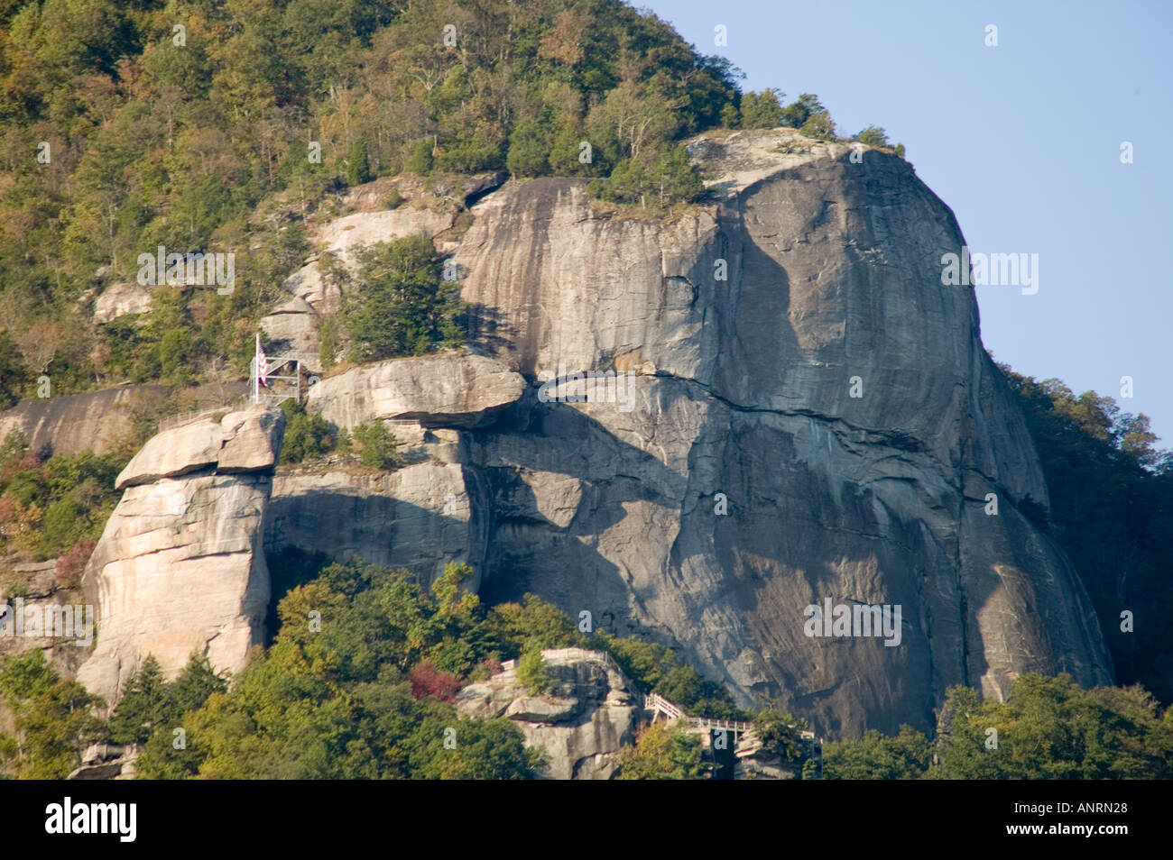 Schornstein Felsen North Carolina Usa See locken North Carolina Usa Fledermaus Höhle, Hickory Mutter Schlucht Stockfoto