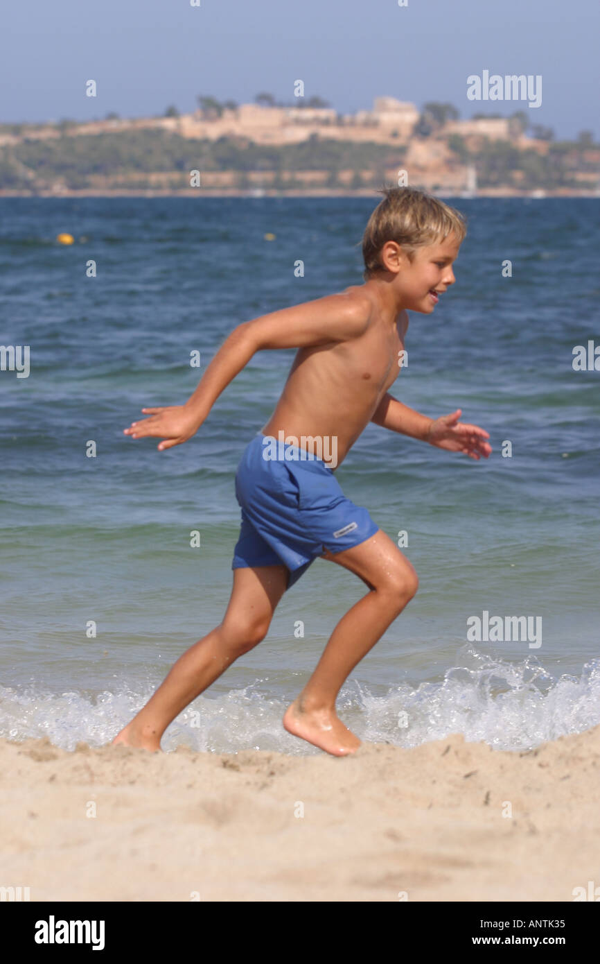 Teenager Am Fkk Strand Teenager Am Fkk Strand