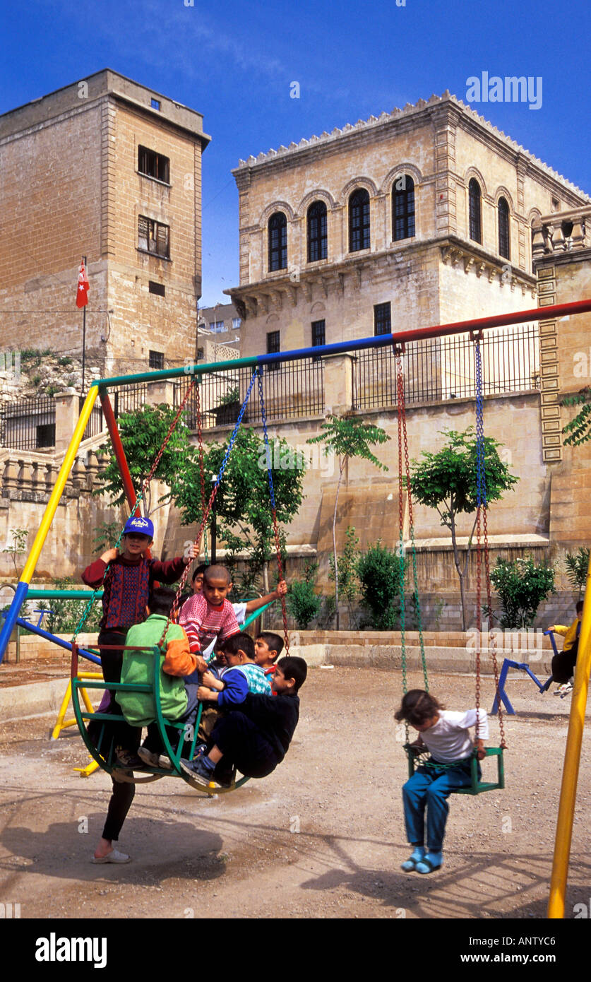 Mardin Türkei spielende Kinder Stockfoto